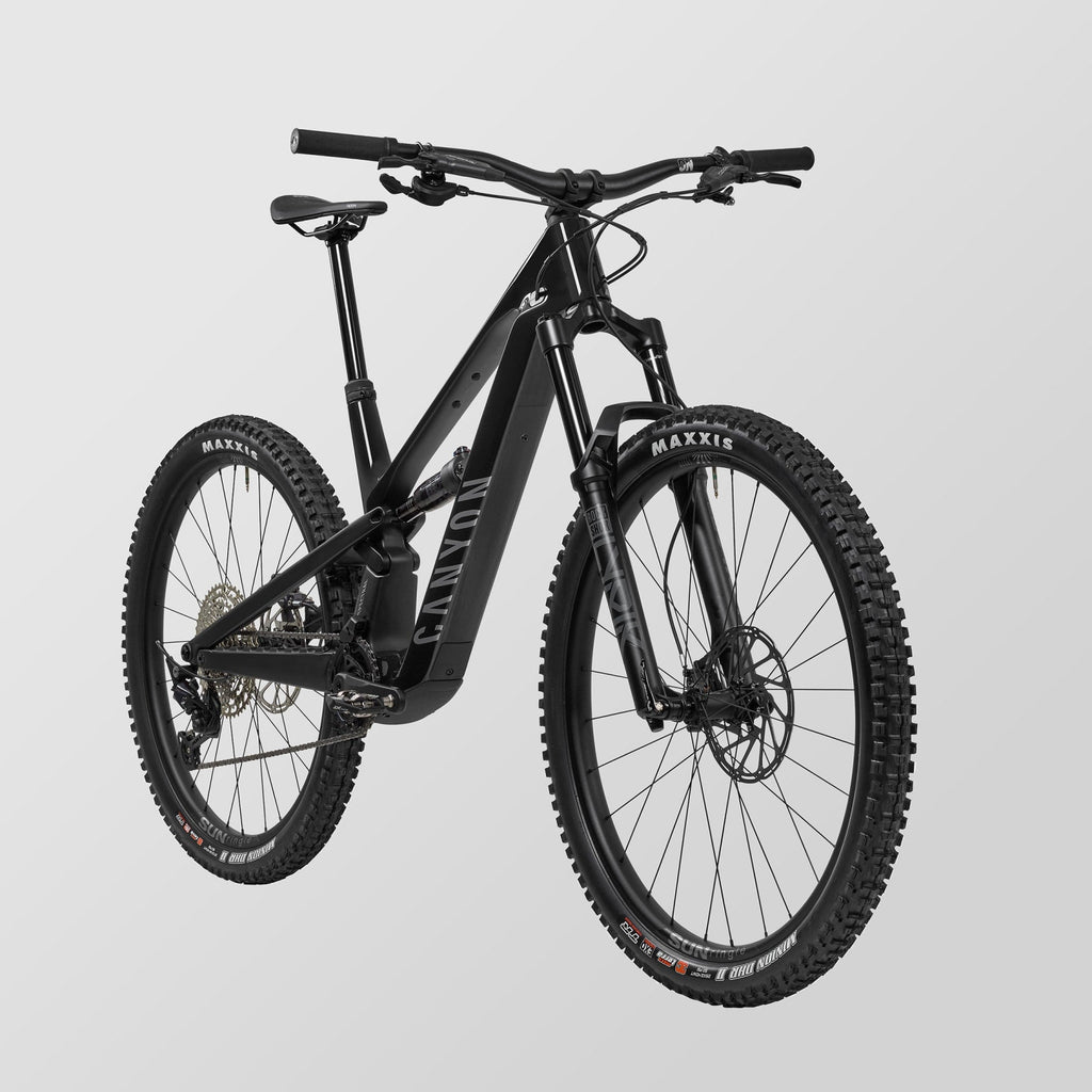 Spectral:ONfly CF 8 – Outlet