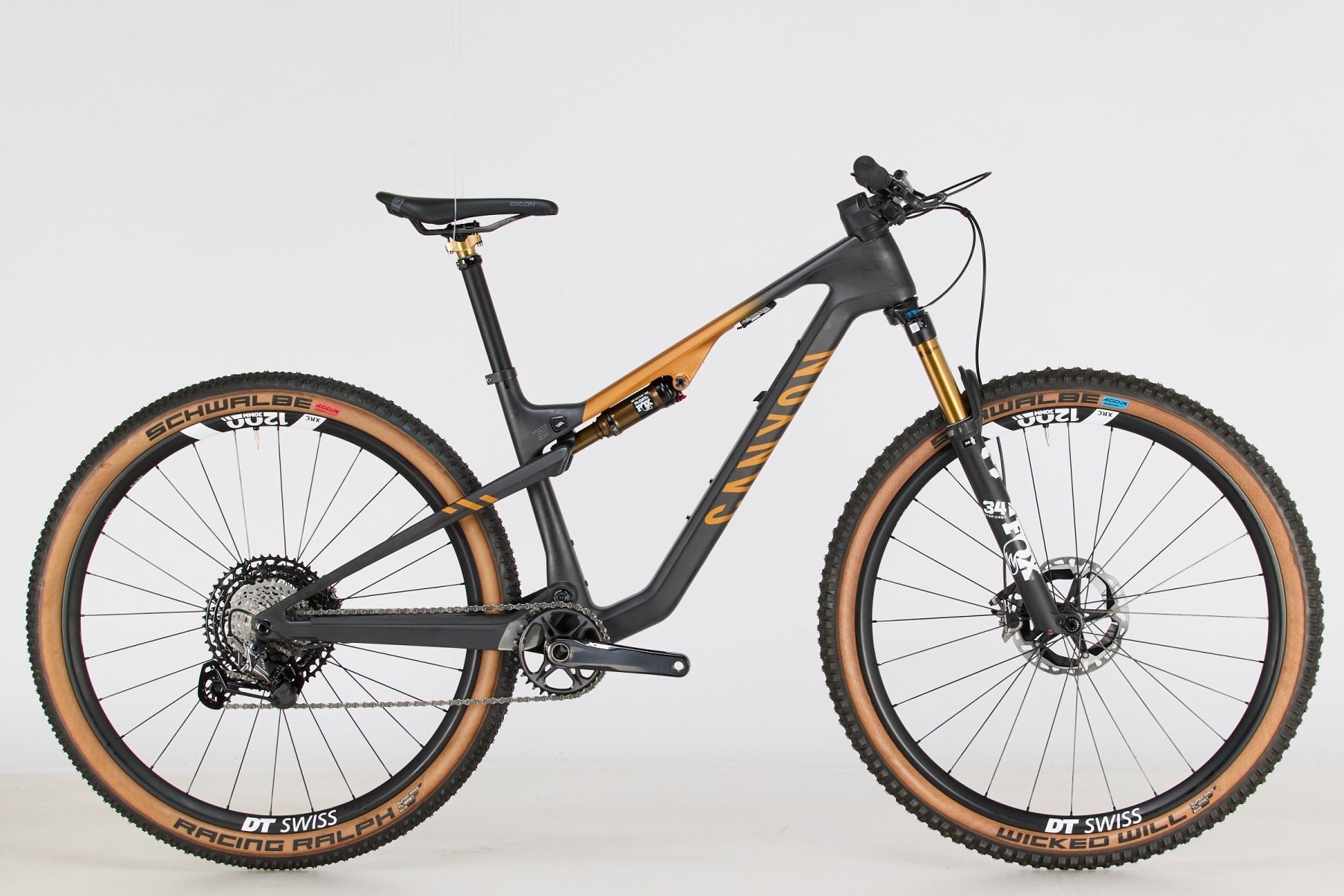 Lux Trail CFR – Outlet