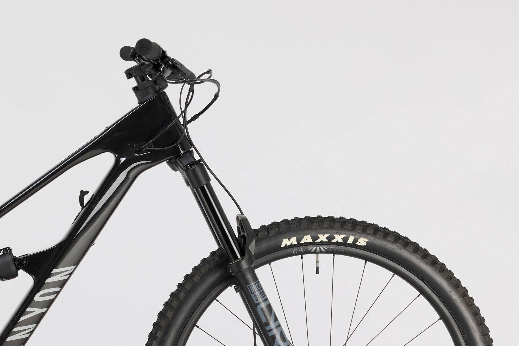 Spectral:ONfly CF 8 – Outlet