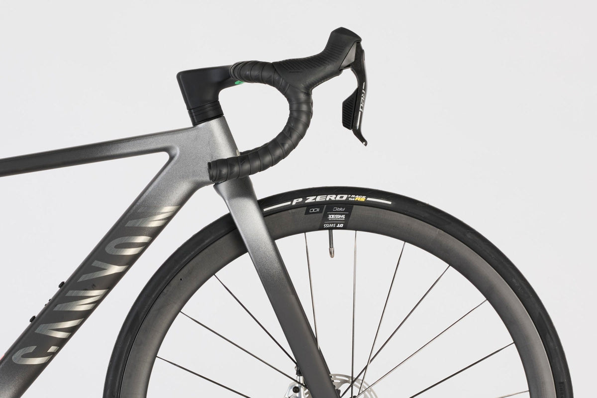 Ultimate CFR AXS – Outlet