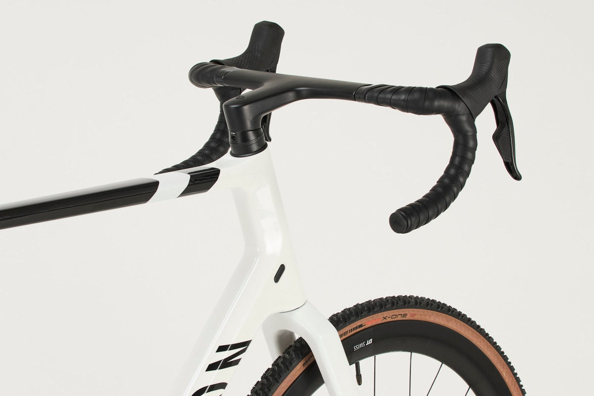 Inflite CF SLX 8 – Outlet