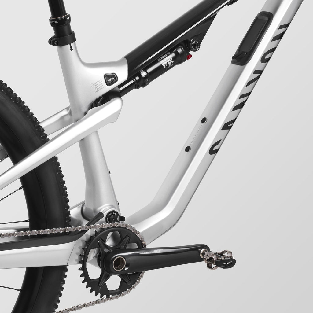 Lux Trail CF 8 – Outlet