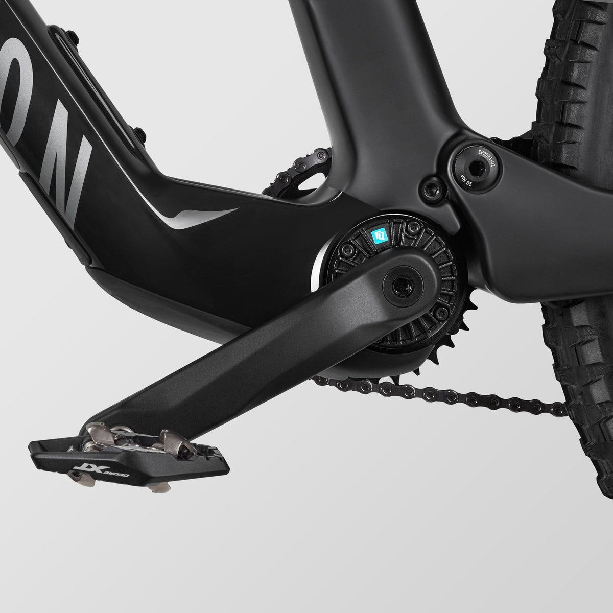 Spectral:ONfly CF 8 – Outlet
